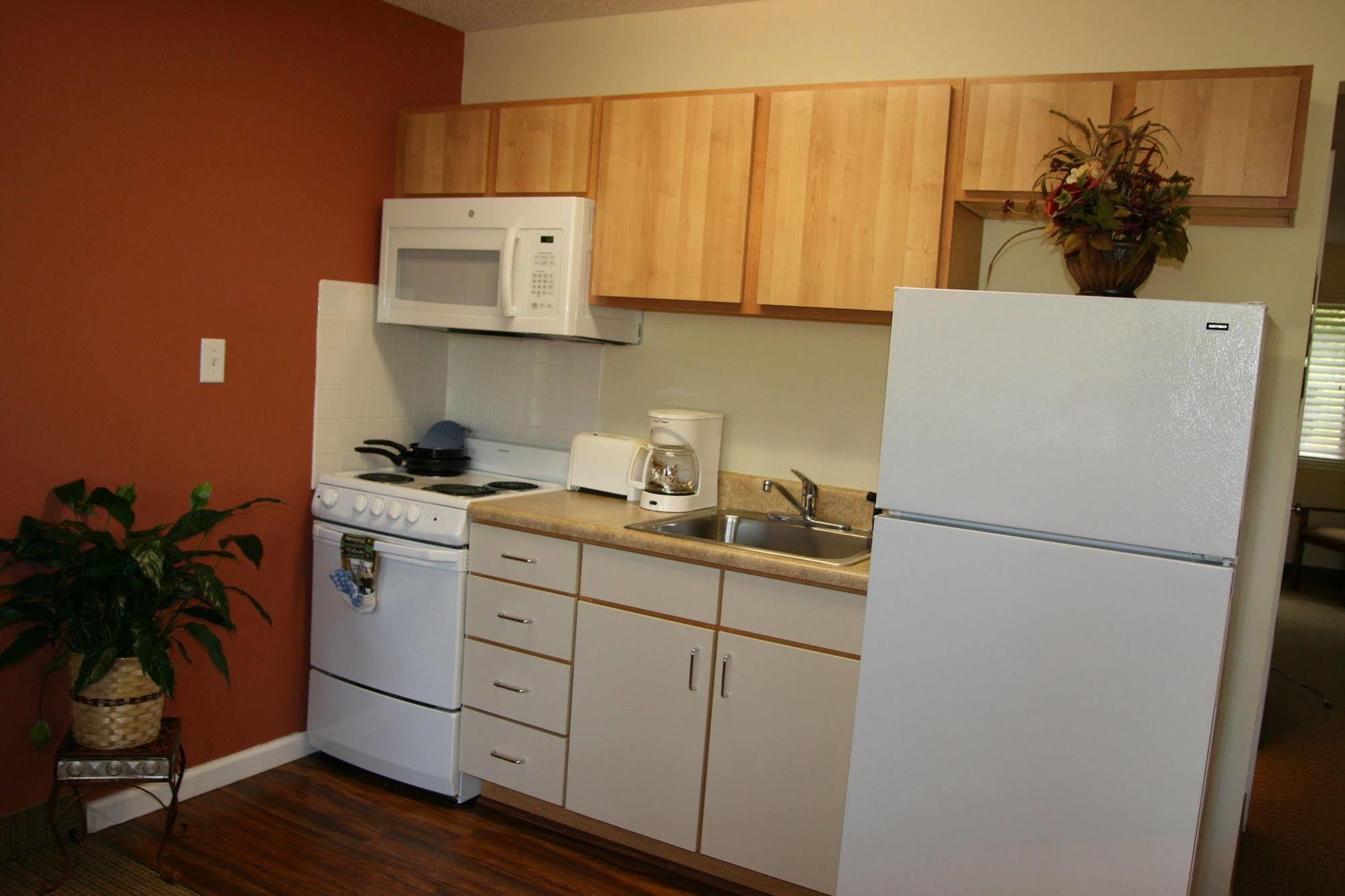 Affordable Suites Of America Fredericksburg Exterior foto