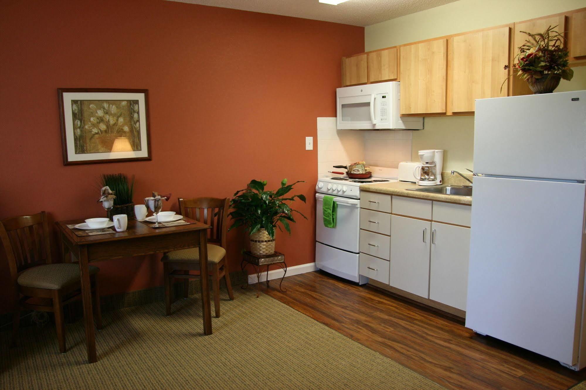 Affordable Suites Of America Fredericksburg Exterior foto